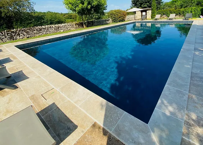 Meilleures options d'hébergement à Bretenoux